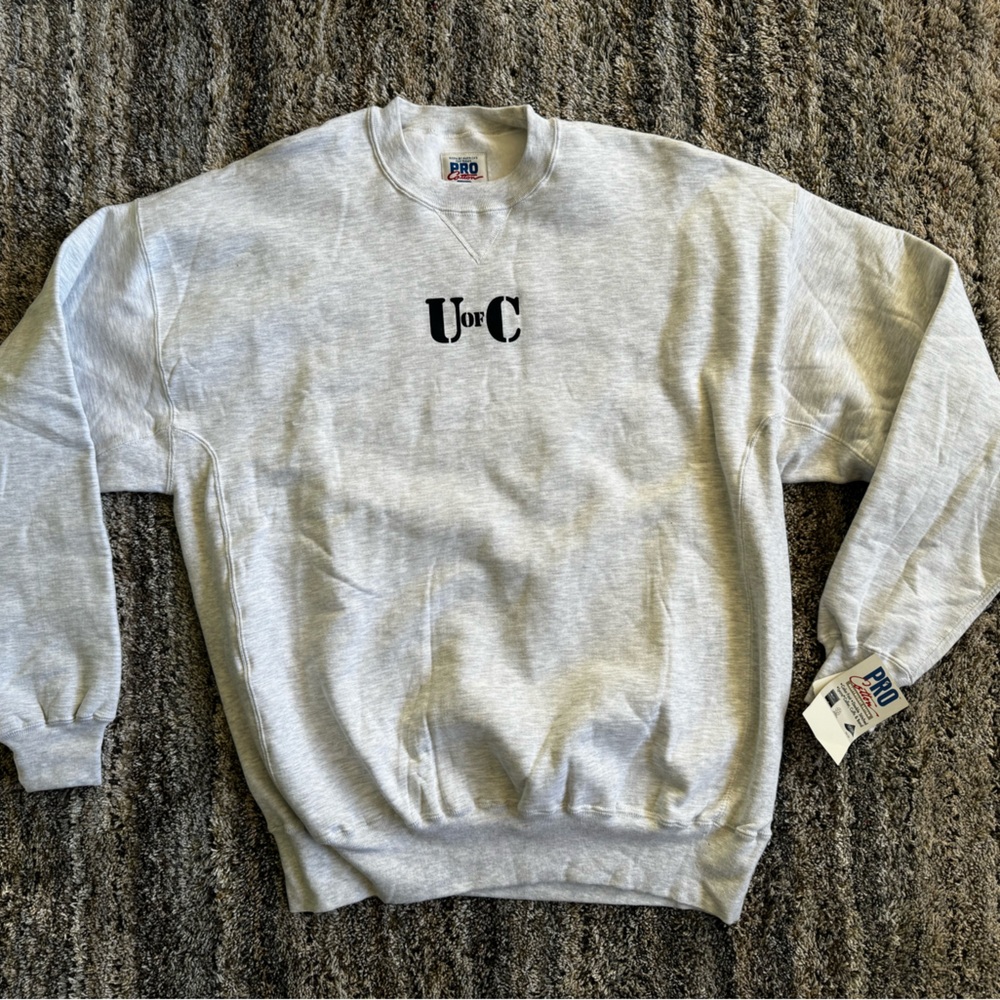 Vintage NWT University of Calgary Russell Crewneck